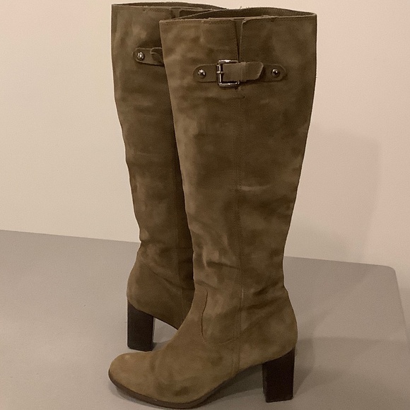 Michael Kors Tall Suede Khaki Round Toe Boot Size 9M - Picture 1 of 14